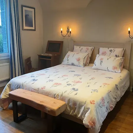 Les De Kermenguy Bed & Breakfast Sibiril